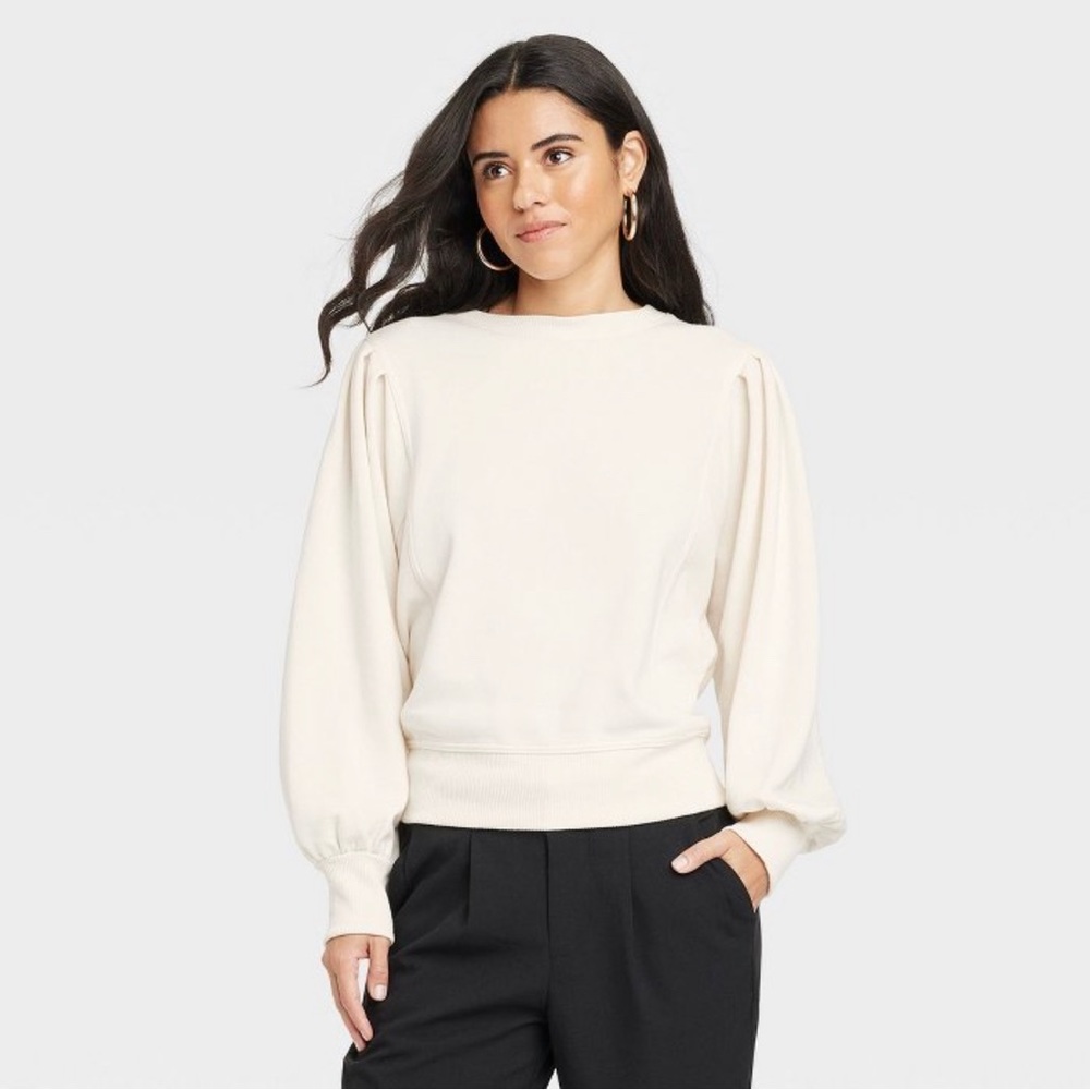 NWOT-Fleece sweatshirt-Cream XXL